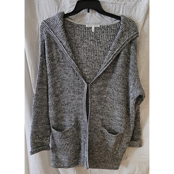 Size L Victoria's Secret Hooded Cable Knit Sweater Cardigan Gray - Picture 1 of 4